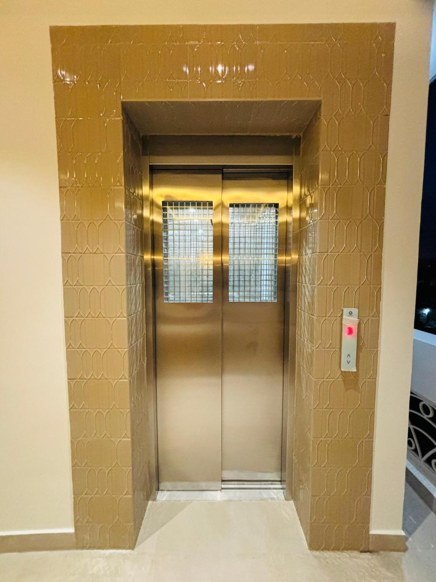 The Lavish Stay Varanasi Exterior photo