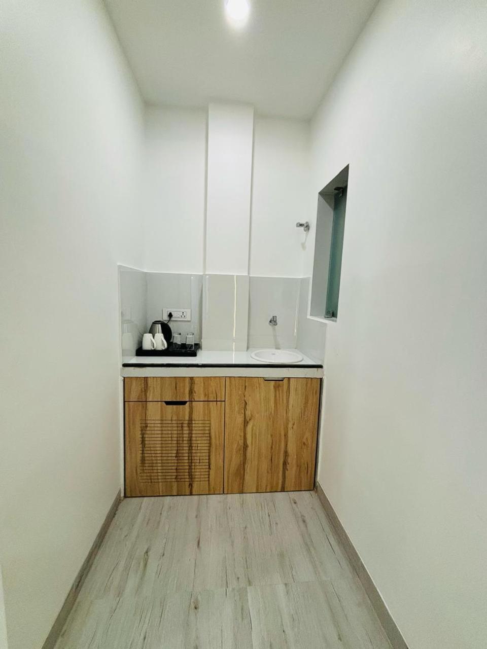 The Lavish Stay Varanasi Exterior photo